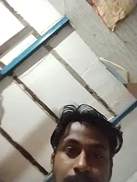 Snapshot of sujanmanda chatting on 10.29.25 sujanmanda online show from 10.29.25