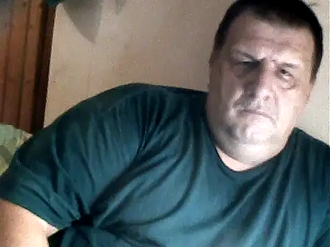 Snapshot of Vyrtous579 chatting on 10.11.25 Vyrtous579 online show from 10.11.25