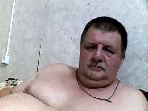 Snapshot of Vyrtous579 chatting on 10.18.25 Vyrtous579 online show from 10.18.25