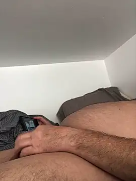 Snapshot of Lentbulant chatting on 02.23.25 Lentbulant online show from 02.23.25