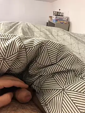 Snapshot of Lentbulant chatting on 02.28.25 Lentbulant online show from 02.28.25