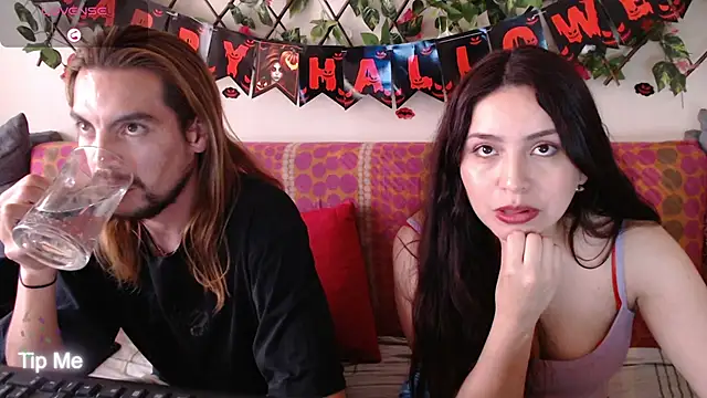 Jack Emily1 online show from 10.19.25