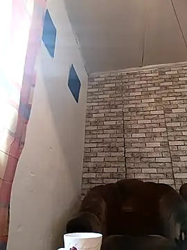 Cerd Ayaz online show from 10.14.25