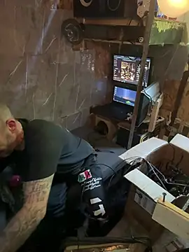 Snapshot of Romo63 chatting on 07.08.26 Romo63 online show from 07.08.26