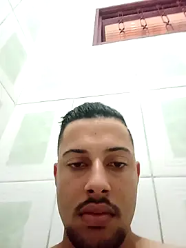 Snapshot of AzureKnee chatting on 10.09.25 AzureKnee online show from 10.09.25