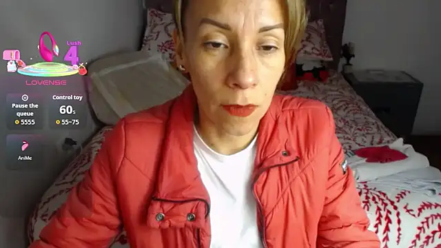 cristin doll  online show from 09.08.25