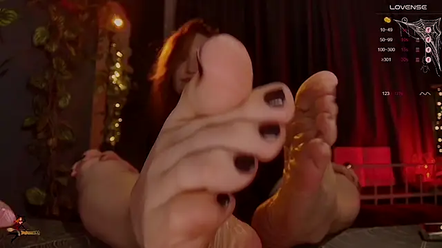 Snapshot of Badaswitch chatting on 10.29.25 Badaswitch online show from 10.29.25