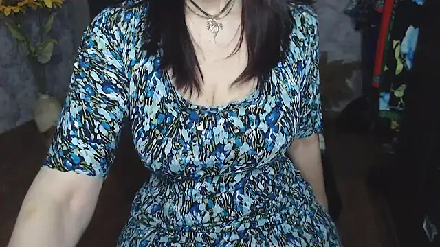 Aziza1 online show from 04.15.26