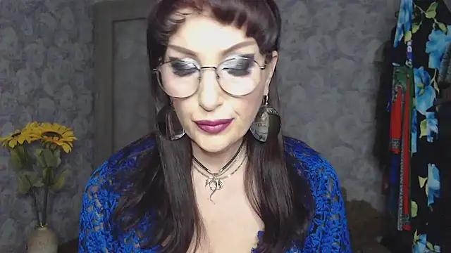 Snapshot of Aziza1 chatting on 05.28.26 Aziza1 online show from 05.28.26