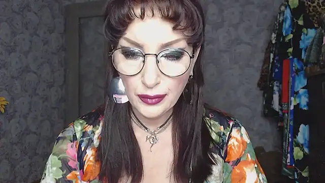 Snapshot of Aziza1 chatting on 07.14.26 Aziza1 online show from 07.14.26