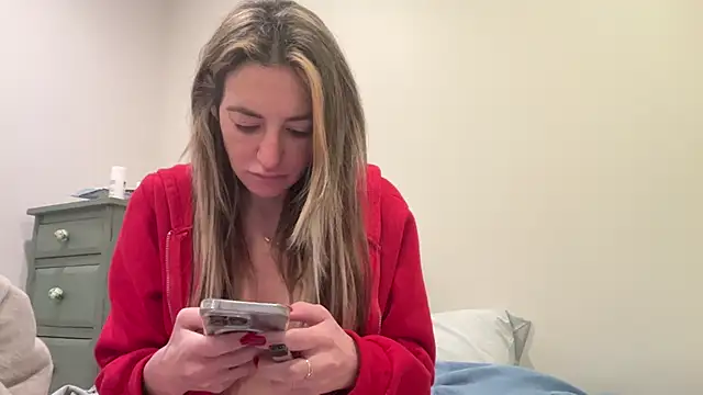 Snapshot of AmandaStarryNight chatting on 12.25.24 AmandaStarryNight online show from 12.25.24