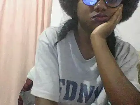 Hamie sexy online show from 10.15.25