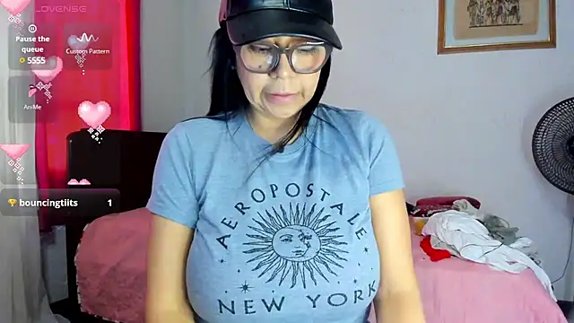 Snapshot of Silver_Lovee chatting on 01.16.25 Silver Lovee online show from 01.16.25