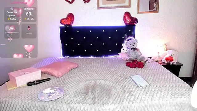 Snapshot of Silver_Lovee chatting on 03.10.25 Silver Lovee online show from 03.10.25