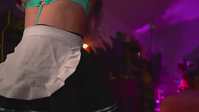 ambarEvans online show from 02.02.25