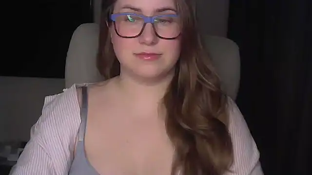 SeasonalSomeone online show from 03.19.26