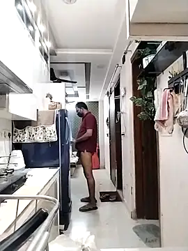 Snapshot of hotindianstud chatting on 11.06.25 hotindianstud online show from 11.06.25