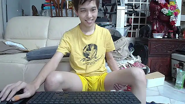 andrewooi online show from 03.23.25