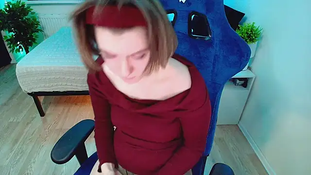 CranberryHot online show from 10.03.25