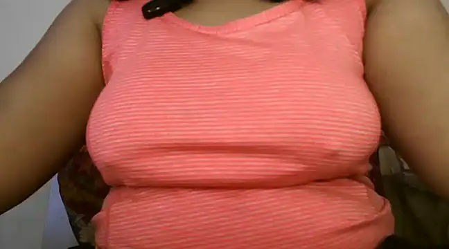 Snapshot of Nainagupta7890 chatting on 01.17.25 Nainagupta7890 online show from 01.17.25