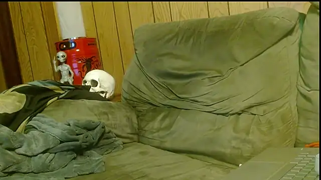 snickers1 online show from 10.13.25