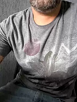 Leo Big online show from 12.10.24