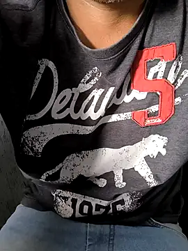 Leo Big online show from 02.03.25