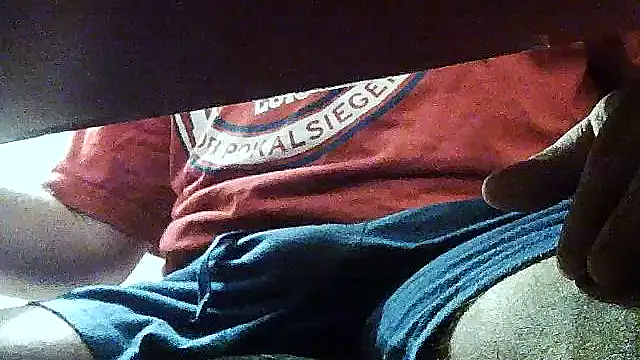 Snapshot of opreatiby chatting on 11.11.25 opreatiby online show from 11.11.25