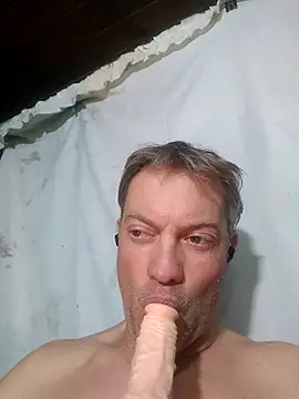 Snapshot of Alvaro2017 chatting on 05.23.26 Alvaro2017 online show from 05.23.26