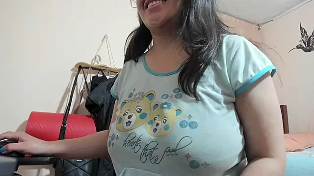 latinfemale online show from 12.28.24
