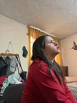 latinfemale online show from 05.25.26