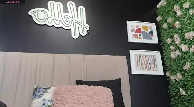 Sharloth milf online show from 01.29.25