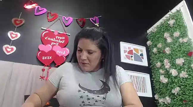 Sharloth milf online show from 02.16.25