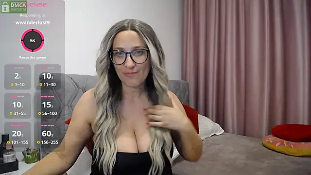 Aphrodite S32 online show from 09.26.25