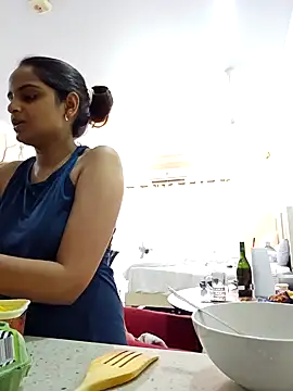 DirtySnowball69 online show from 12.11.24