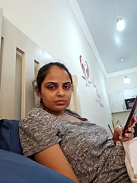 DirtySnowball69 online show from 01.11.25