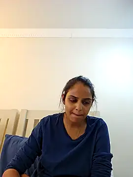 DirtySnowball69 online show from 02.20.25