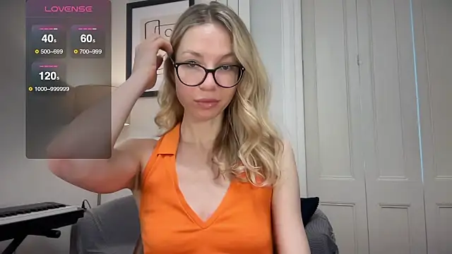 Cutensadistic online show from 01.09.25