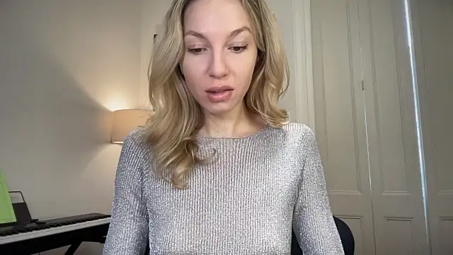 Cutensadistic online show from 03.05.25