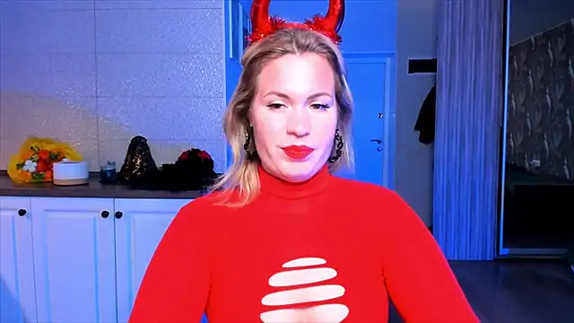 HotTiffani online show from 11.01.25