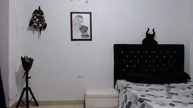 venuz mendoza20 online show from 10.30.25