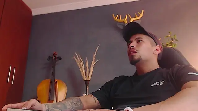 Snapshot of geirge_teacherxx chatting on 03.20.25 geirge teacherxx online show from 03.20.25