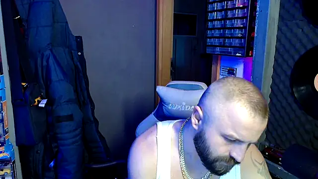 Snapshot of maik808888 chatting on 03.03.26 maik808888 online show from 03.03.26