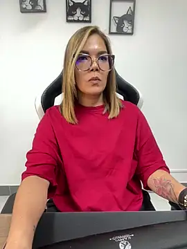 KellyBrooklyn  online show from 12.03.24