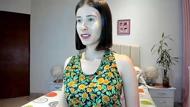 macarena vallejo online show from 12.05.24