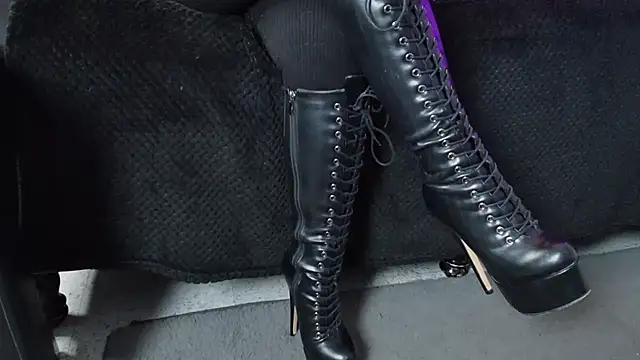  Jade 16 online show from 11.19.25