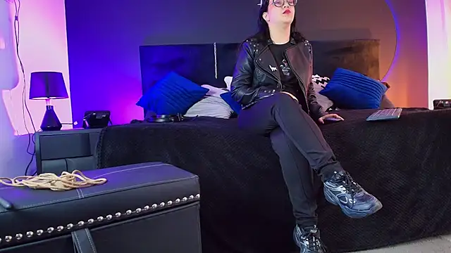  Jade 16 online show from 03.28.26