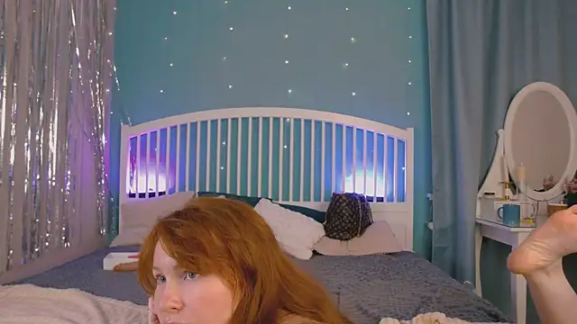 Snapshot of GingerArin chatting on 07.06.26 GingerArin online show from 07.06.26