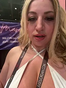 miamellycious online show from 01.23.25