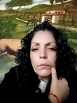 mijal queen online show from 12.29.24